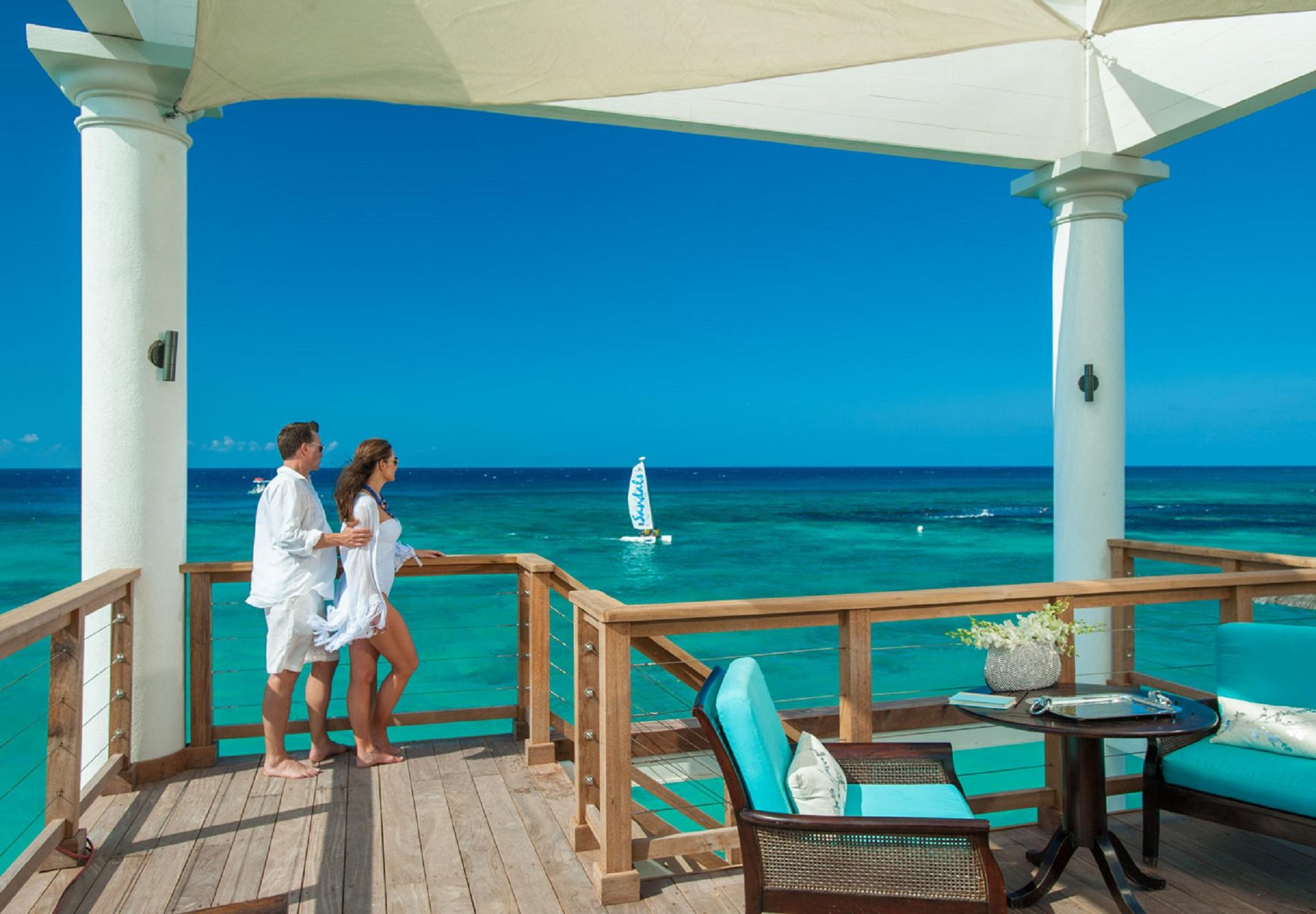 אוצ'ו ריוס Sandals Ochi Beach Resort All Inclusive (Adults Only) מראה חיצוני תמונה